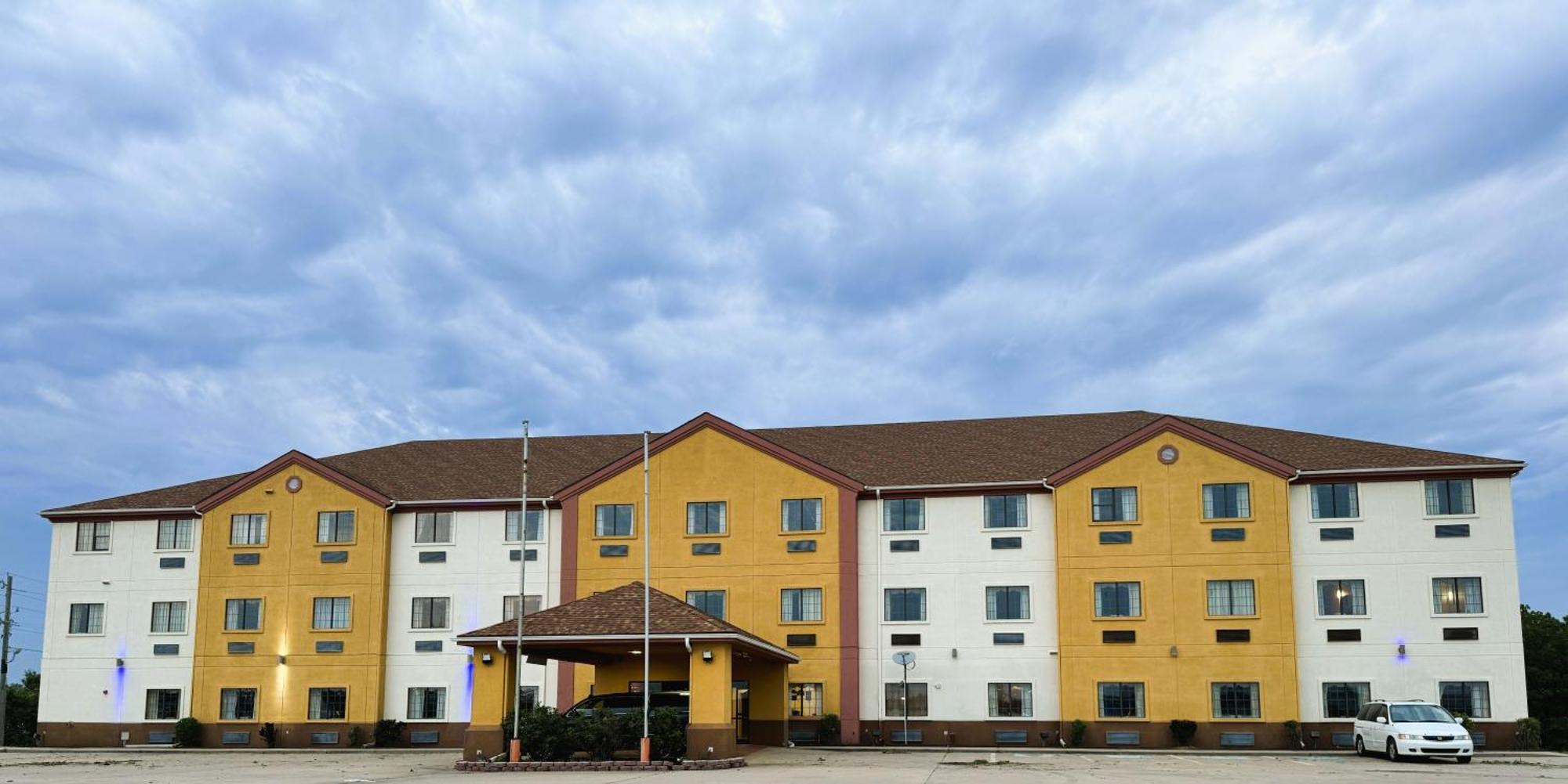 Quality Inn & Suites Mcalester On Hwy 69 & Us 75 Ngoại thất bức ảnh